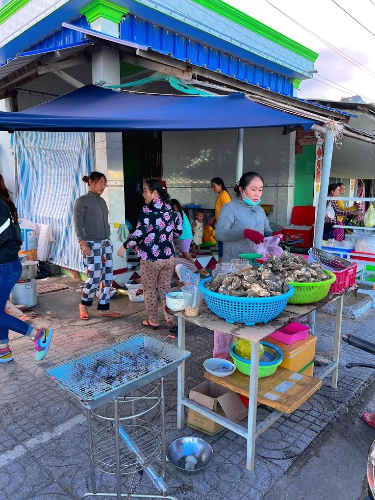hau chi oanh phuoc hai